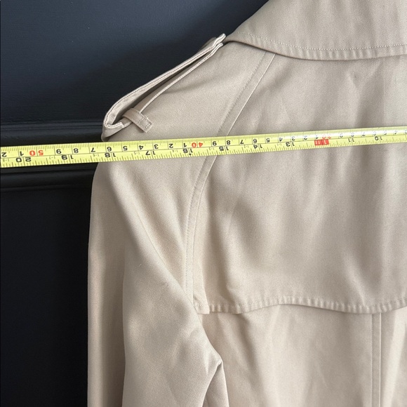 Burberry Beige Long Trench Coat - Picture 13 of 16